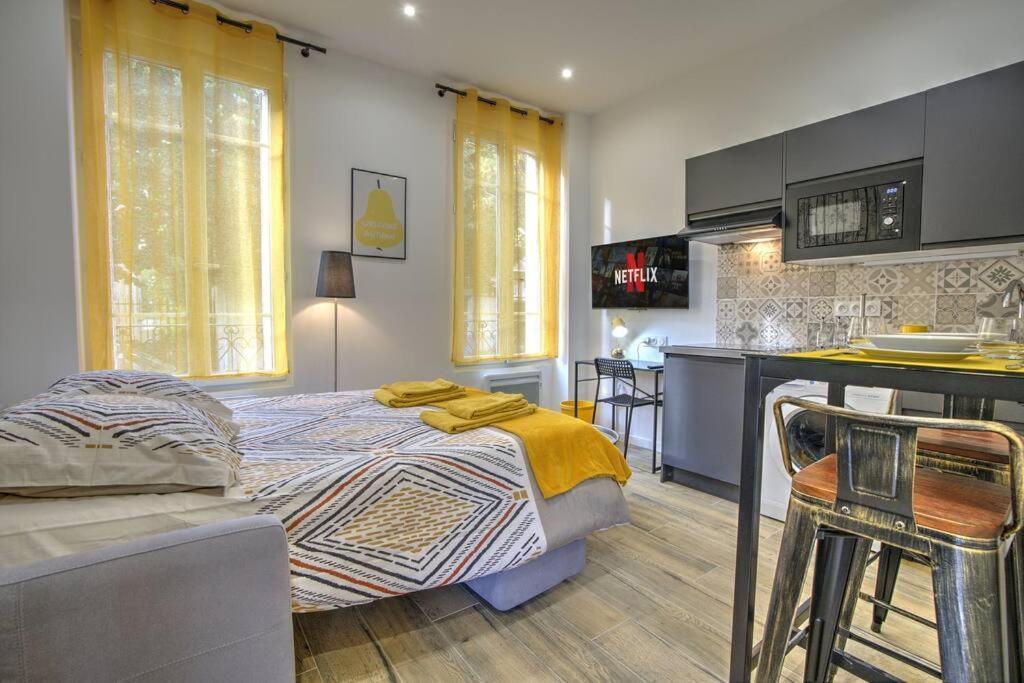 Brut De Pomme - Self Checkin Automatique - 10 Min Rer A Apartment Champigny-sur-Marne Bagian luar foto